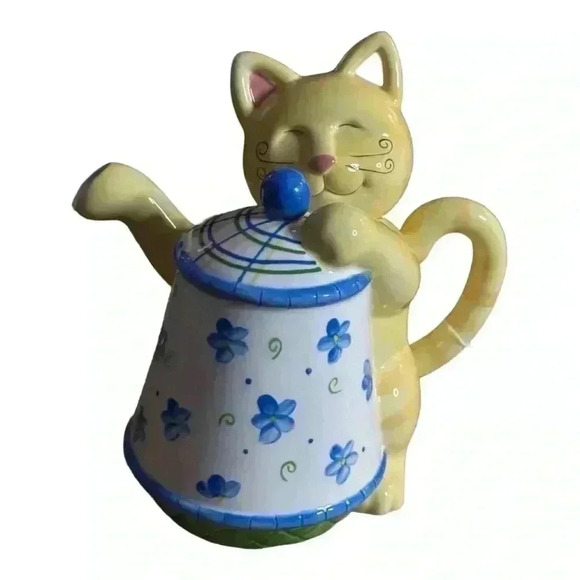 Cats in The Cupboard Yellow Kitten Cat 2000 Peter G Blank Blue Floral
Teapot - Picture 2 of 7